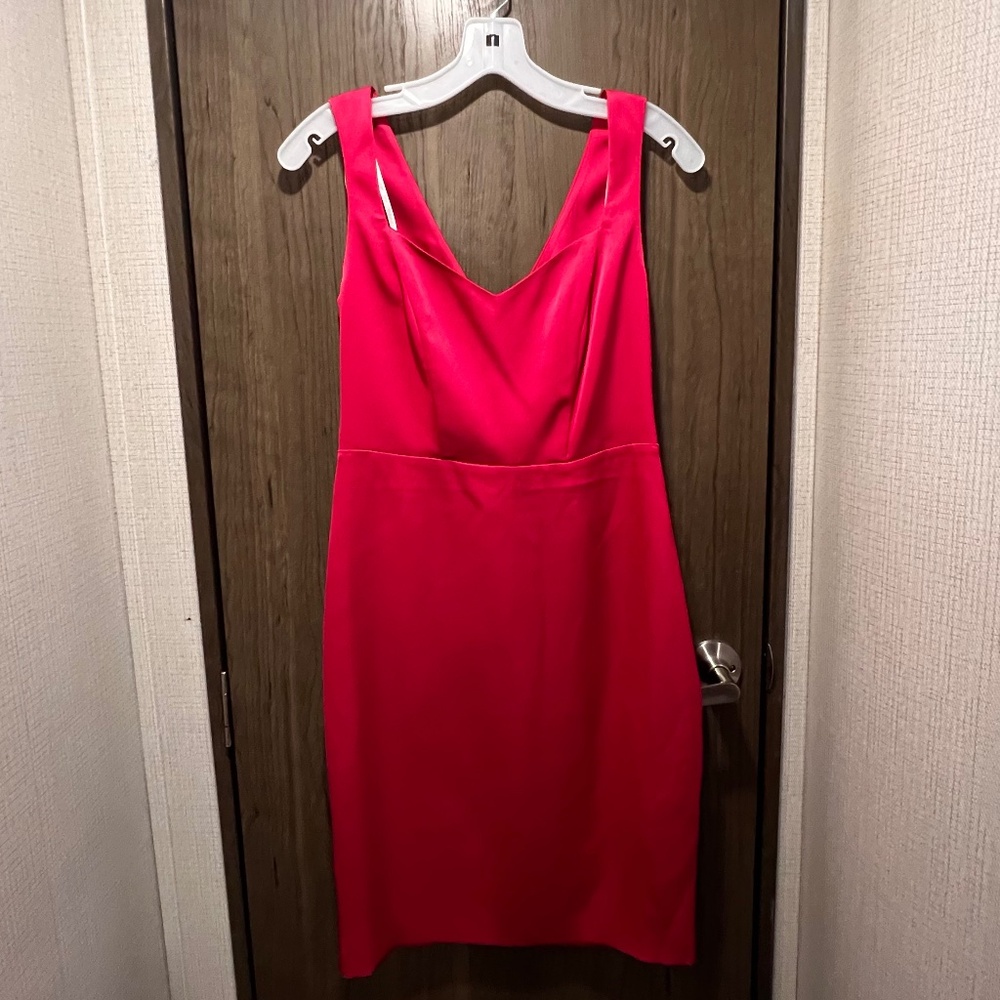 Marciano by Guess Pink Sleeveless Cocktail Dress US 6 – Sleek Party Look